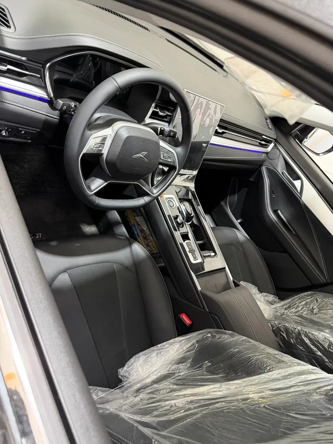 j7مدل ۴۰۴|خودرو سواری و وانت|باقرشهر, |دیوار