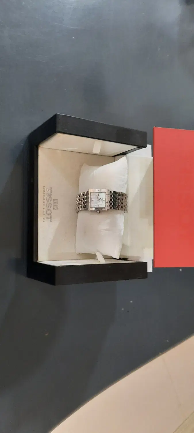 ساعت Tissot|ساعت|مشهد, شهرک لشکر (شهرک غرب)|دیوار