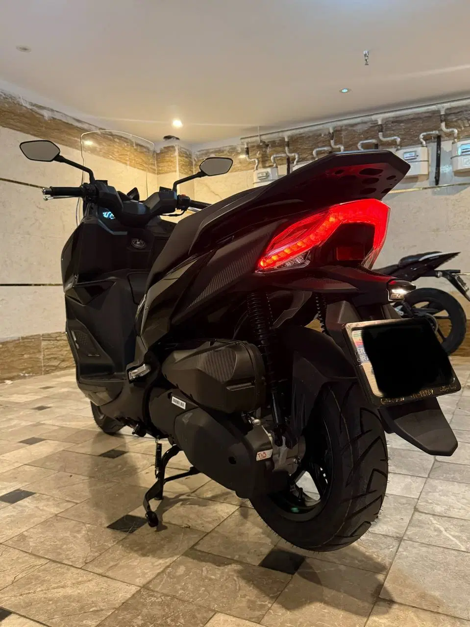 jr300  sym|موتورسیکلت|تهران, امیریه|دیوار