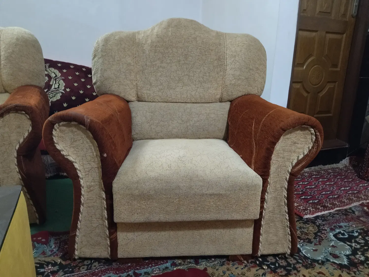 مبل|مبلمان خانگی و میز عسلی|نکا, |دیوار