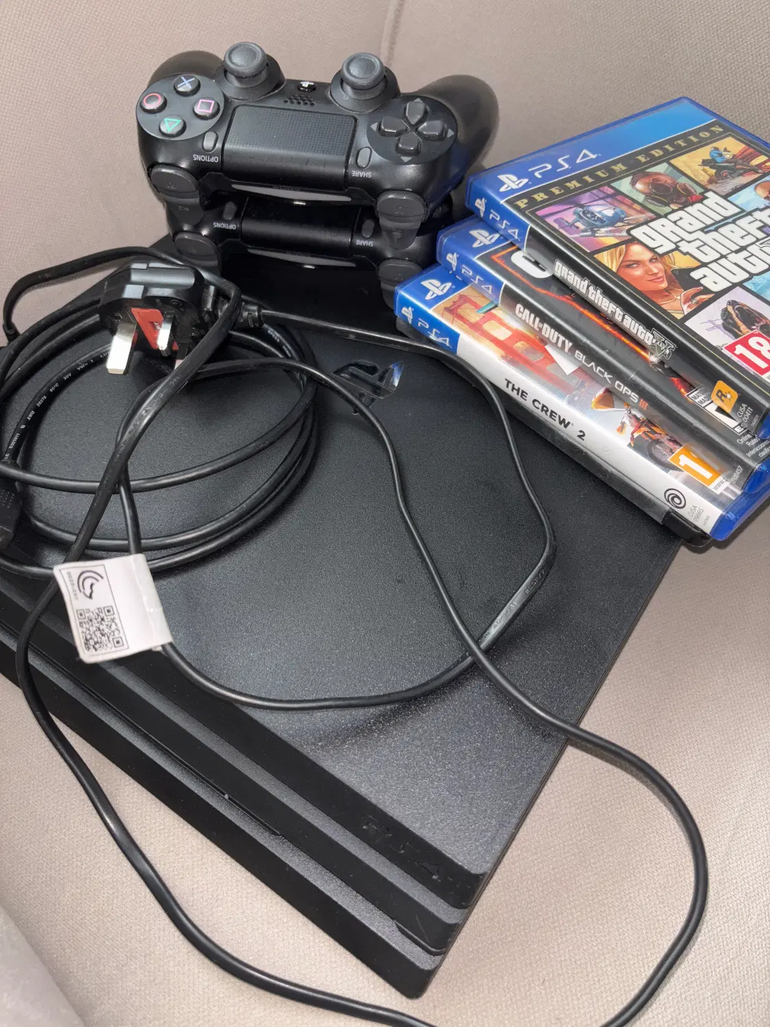 Playstation 4 Pro|کنسول، بازی ویدئویی و آنلاین|سنندج, |دیوار