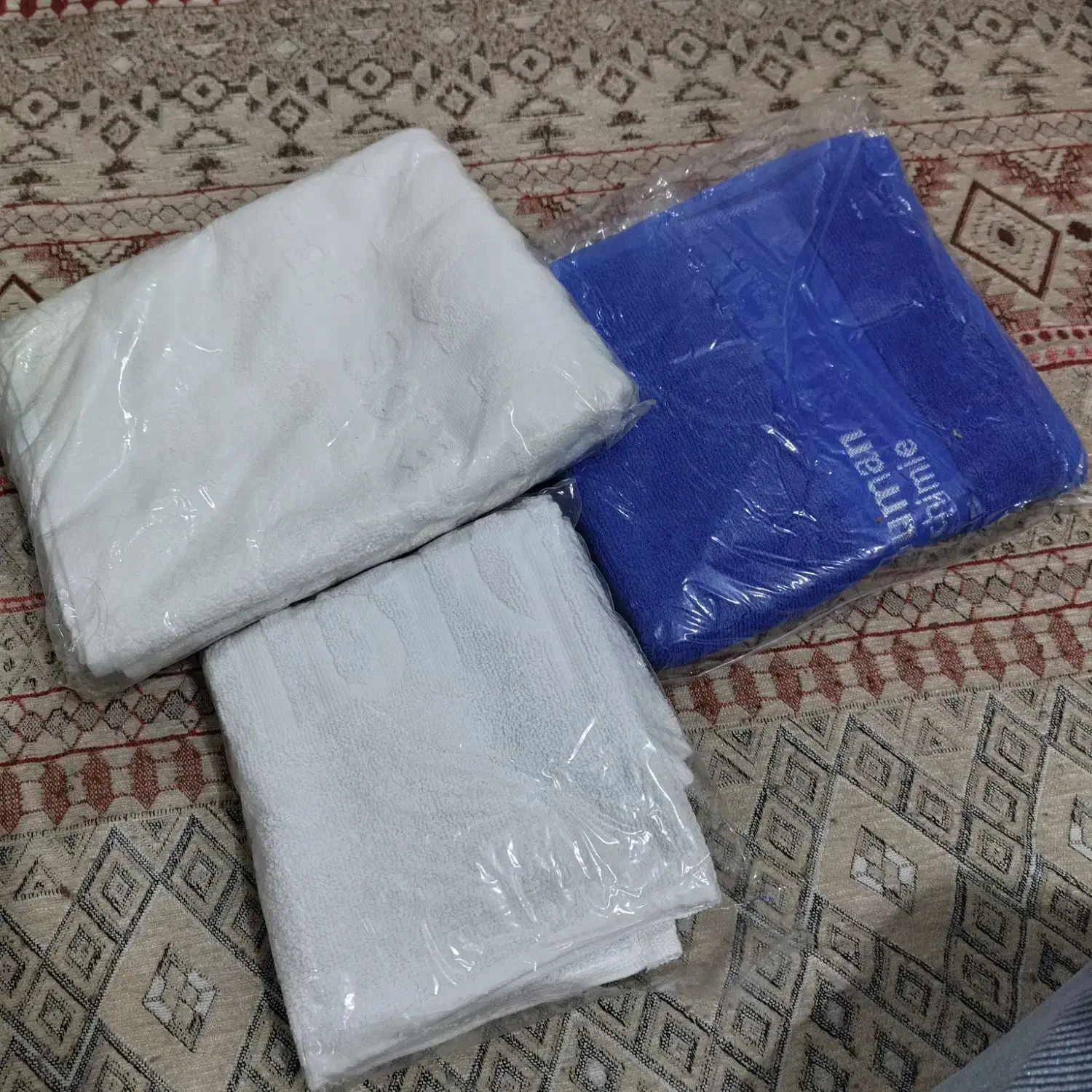 حوله|سفره، حوله، دستمال آشپزخانه|شهر ری, دیلمان|دیوار