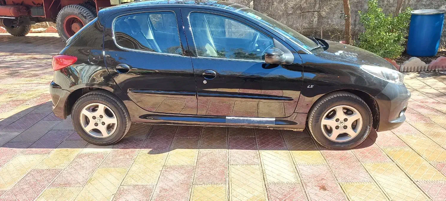 ۲۰۷ پانا ۱۴۰۱|خودرو سواری و وانت|هشتگرد, ینگی امام|دیوار