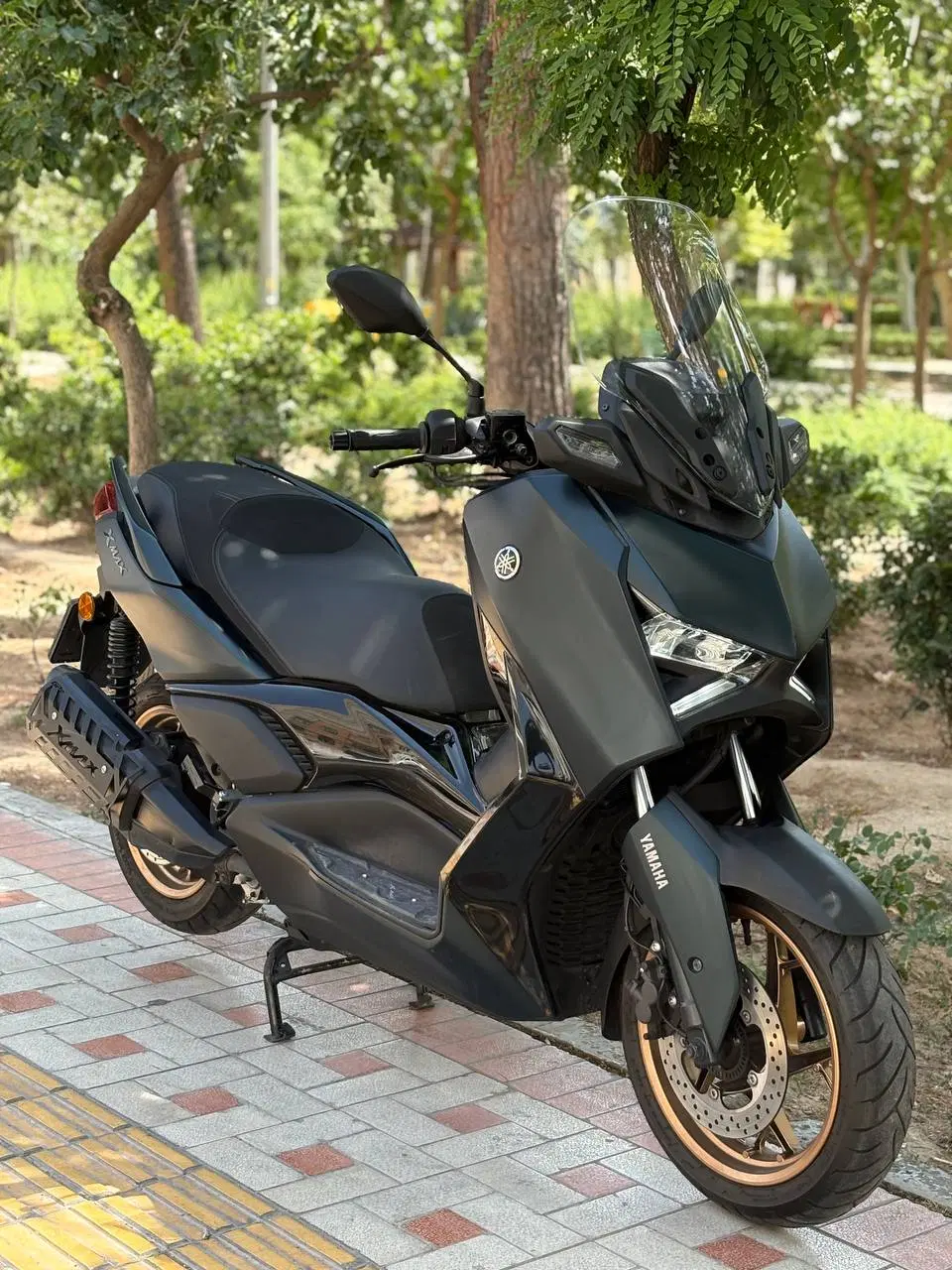 xmax1402|موتورسیکلت|تهران, فلاح|دیوار