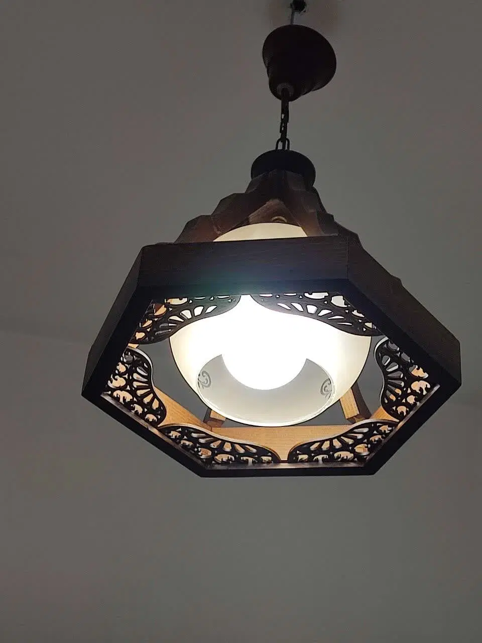 لوستر|لوستر و چراغ آویز|زنجان, |دیوار