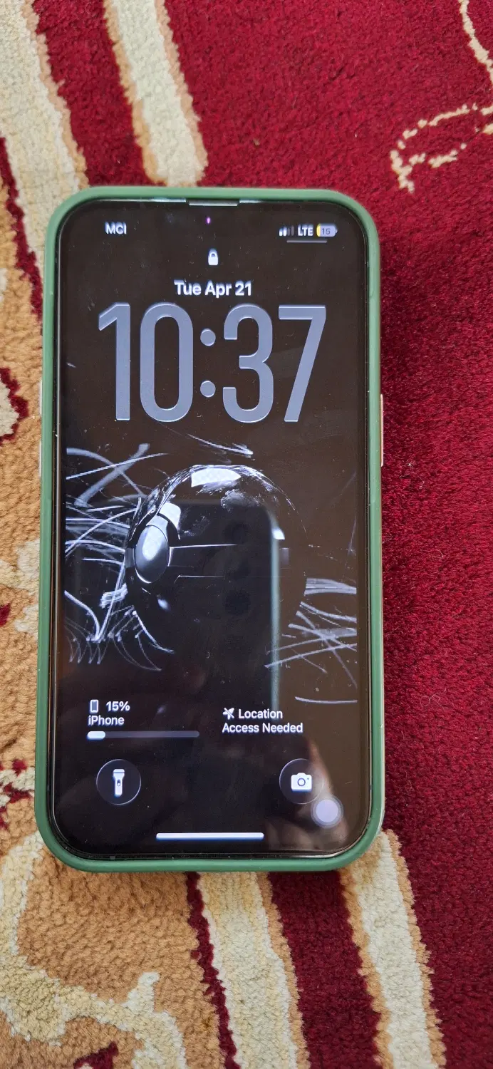 Iphone 13pro|موبایل|قم, دروازه چوبی|دیوار