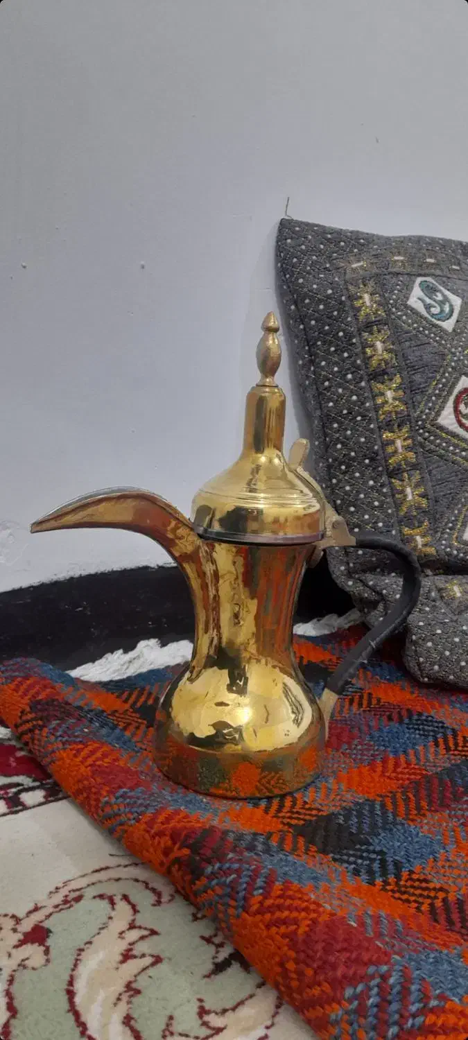 دله یتیکه|قوری، کتری، قهوهساز دستی|اهواز, فتح|دیوار
