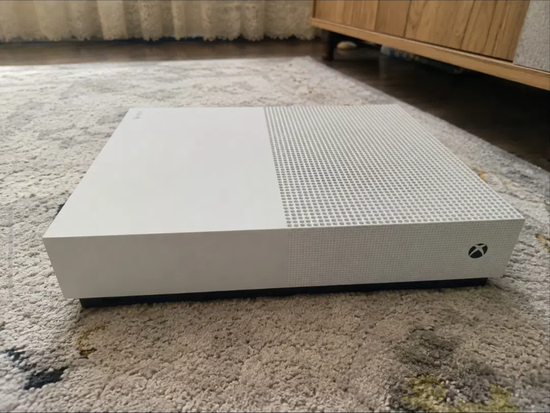 Xbox one s|کنسول، بازی ویدئویی و آنلاین|الیگودرز, |دیوار