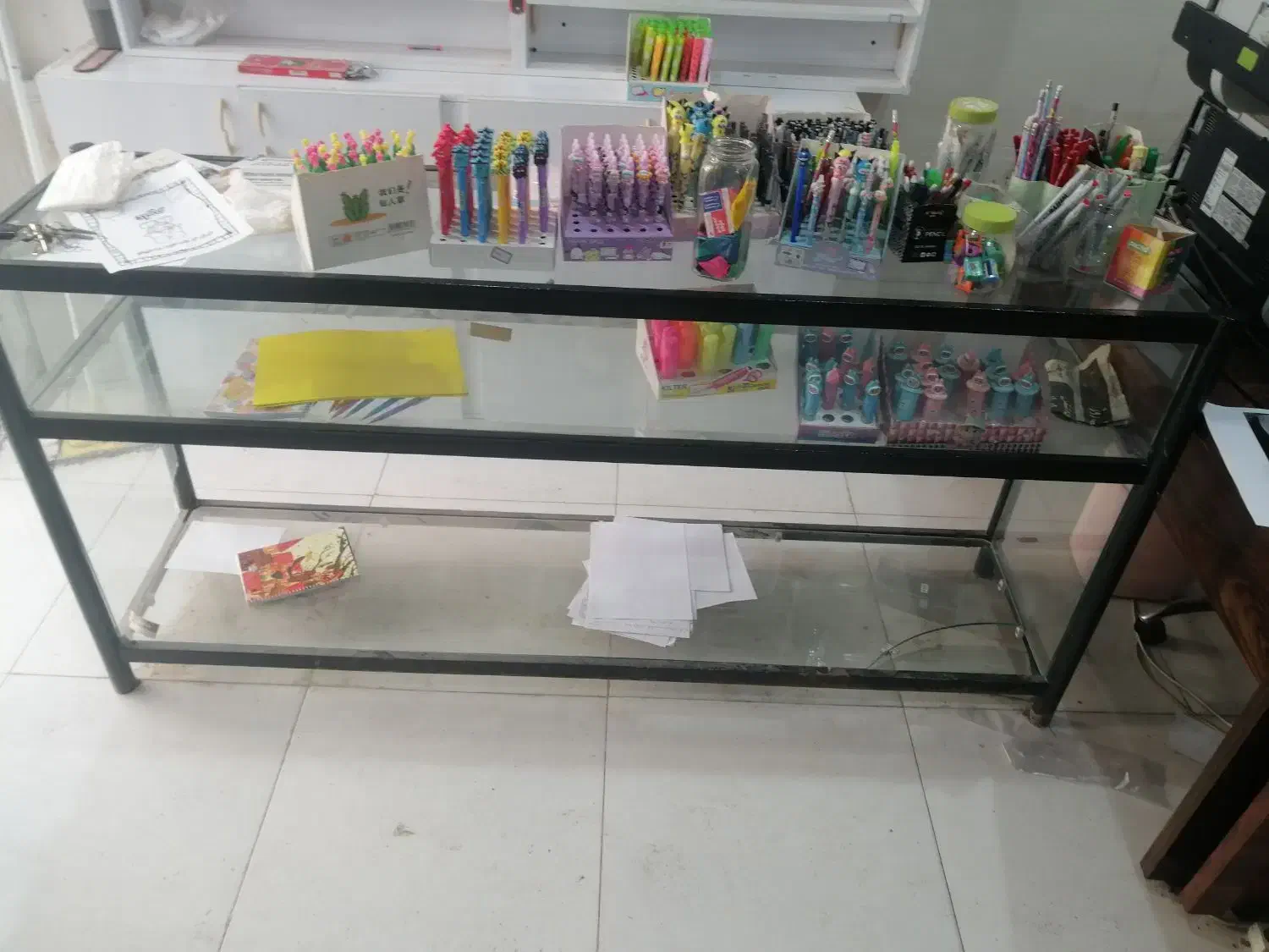 ویترین|فروشگاه و مغازه|آبادان, |دیوار