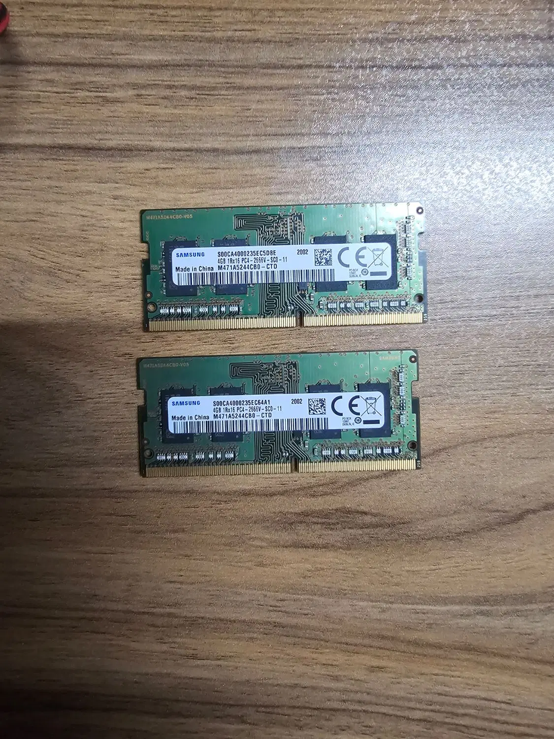 دو عدد رم 4 گیگ 2666 DDR4 samsung|قطعات و لوازم جانبی رایانه|لنجان, |دیوار