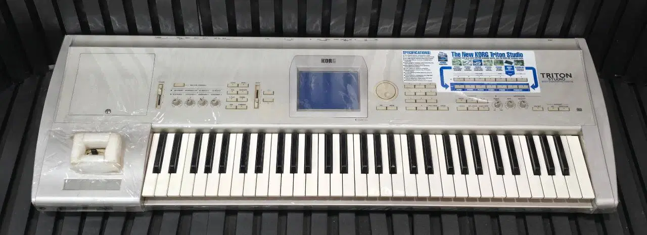 Korg Triton studio 61key|پیانو، کیبورد، آکاردئون|ارومیه, |دیوار