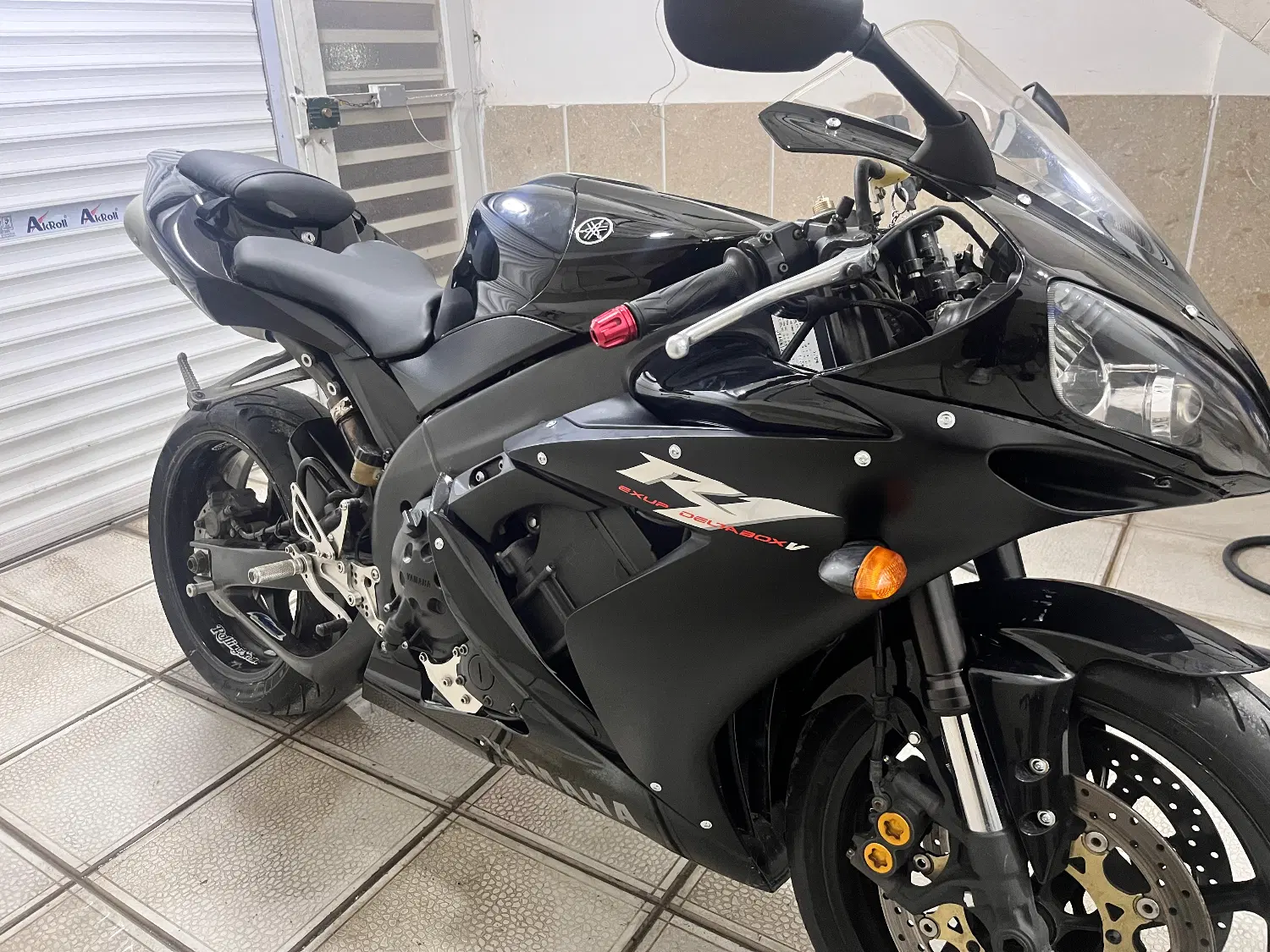 Yamaha R1|موتورسیکلت|مشهد, شهید بهشتی|دیوار