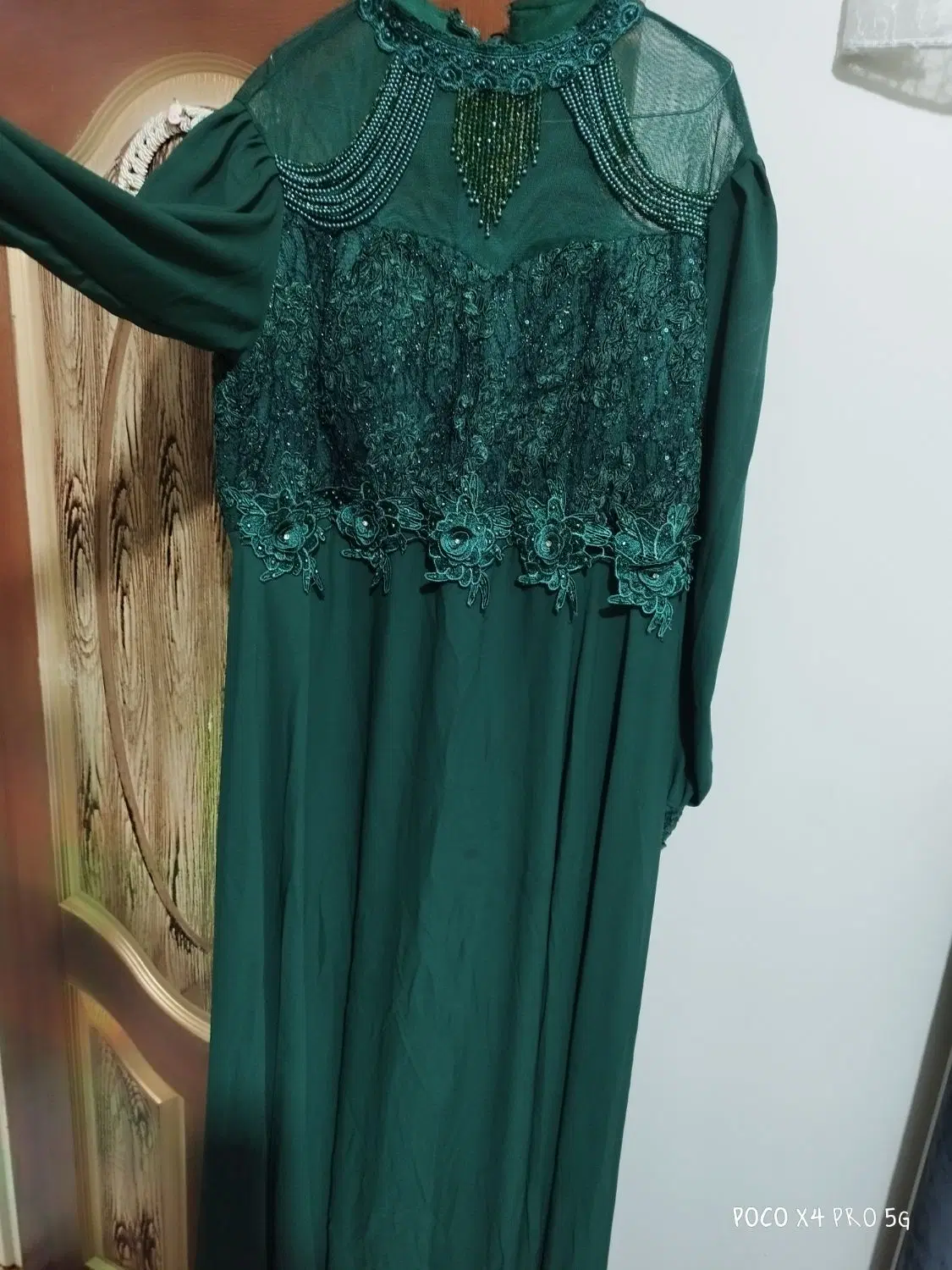 لباس|لباس|فلاورجان, |دیوار