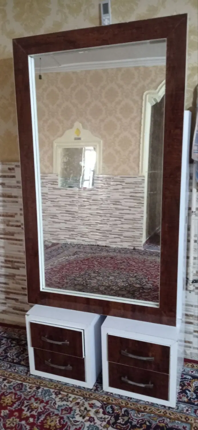 آینه|آینه|ایذه, |دیوار