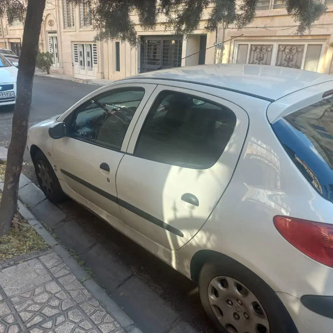 پژو ۲۰۶تیپ ۵|خودرو سواری و وانت|تهران, زیبادشت|دیوار