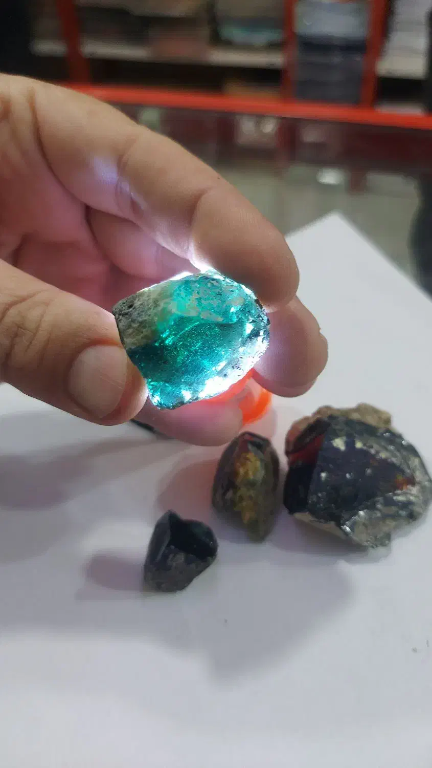 سنگ شیشه|زیورآلات و اکسسوری|کلاله, |دیوار