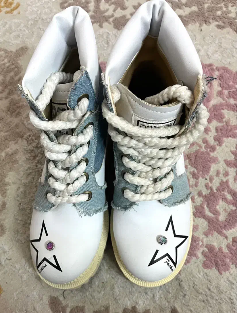 بوت|کیف، کفش، کمربند|تهران, پرستار|دیوار