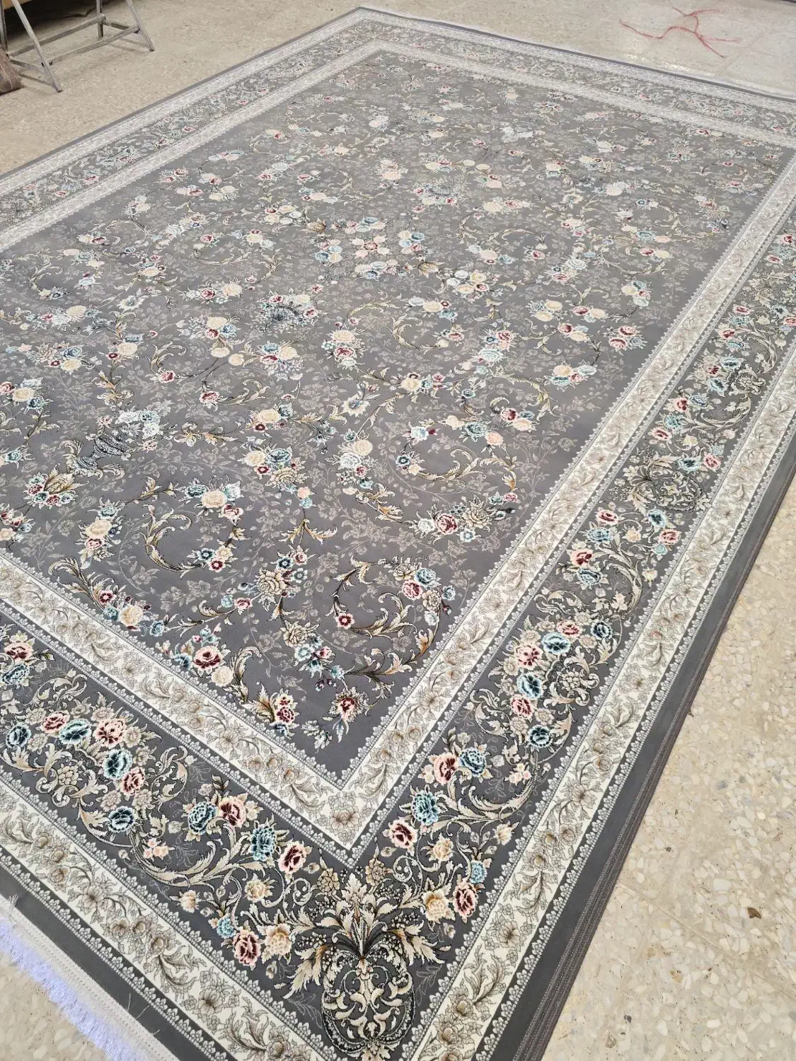 فروش فرش ۱۲۰۰ ۷۰۰ شانه آریایی ارزان و باکیفیت|فرش|یاسوج, |دیوار