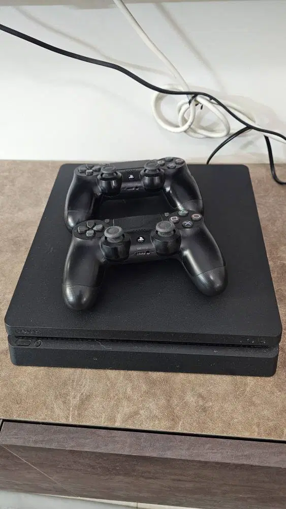 ps 4 slim 1tb|کنسول، بازی ویدئویی و آنلاین|تهران, شهران شمالی|دیوار