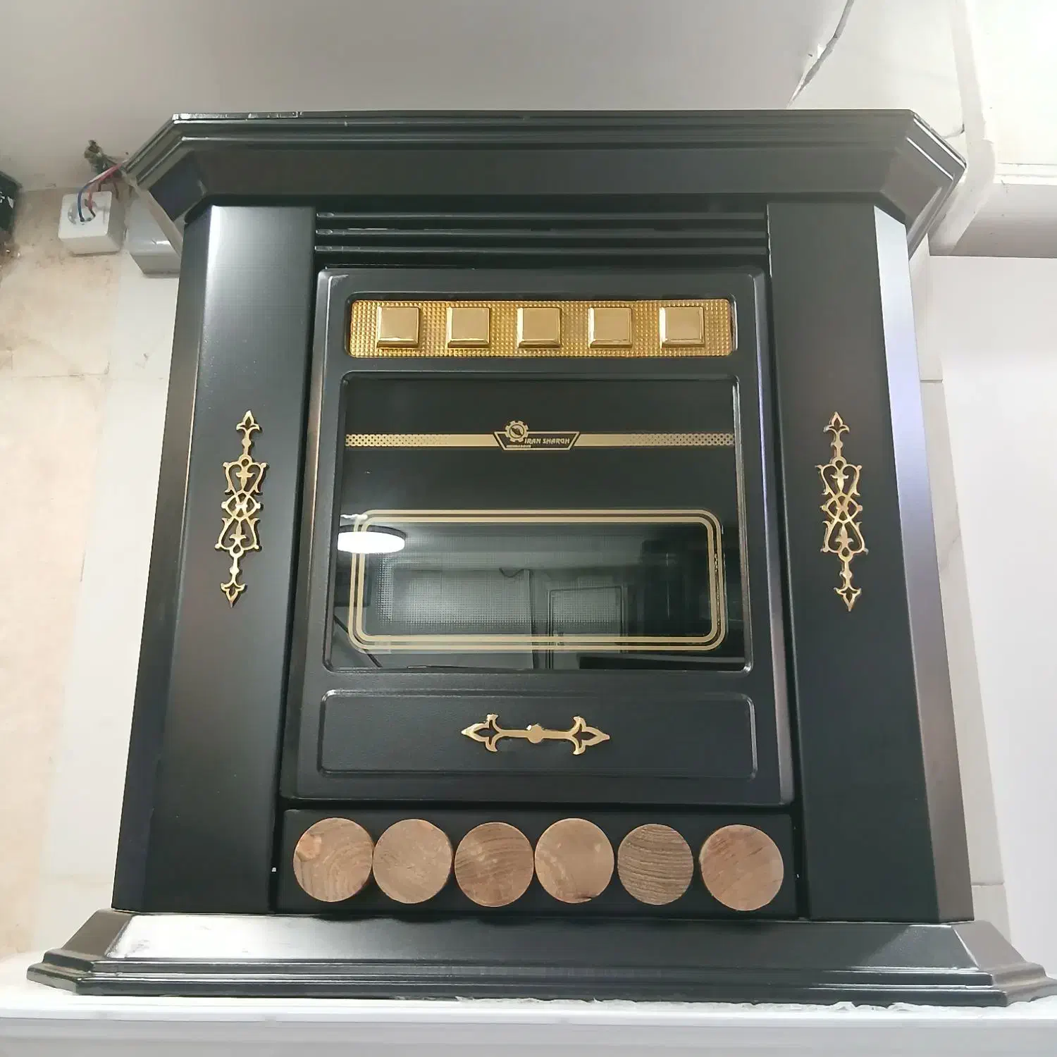 بخاری شومینه‌ای /بخاری گازی /شومینه|بخاری، هیتر، شومینه|رشت, دیلمان|دیوار