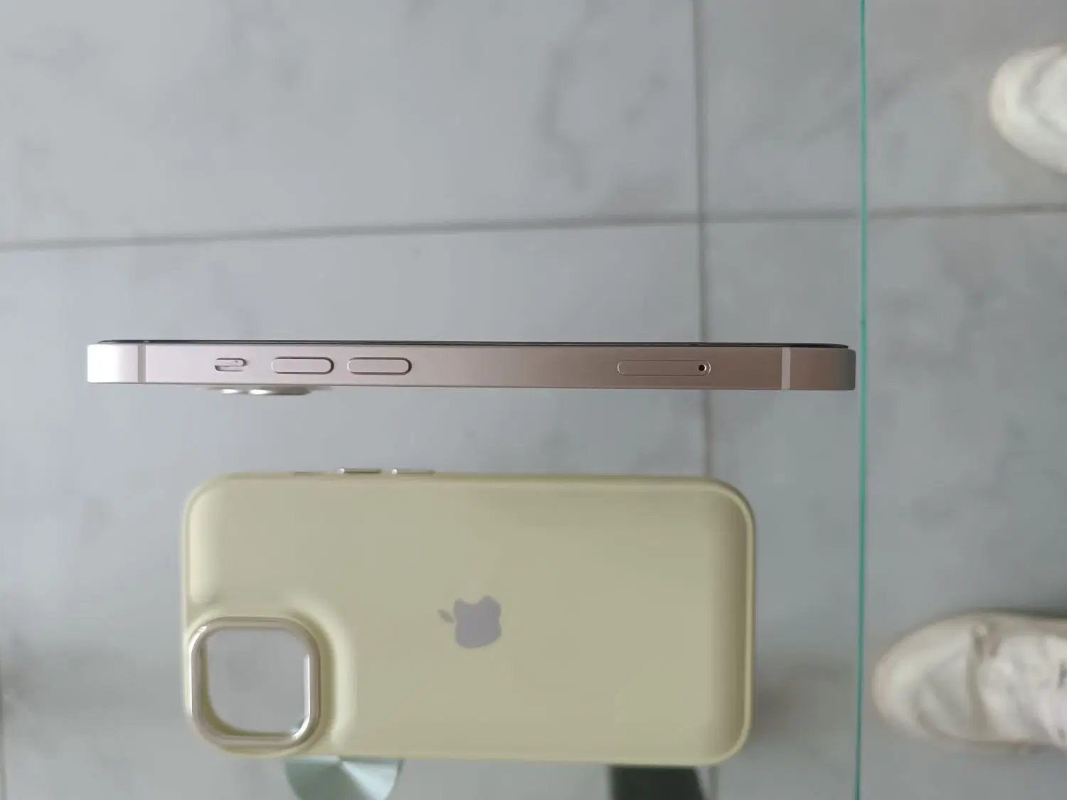 iPhone 13 Normal|موبایل|سنندج, |دیوار