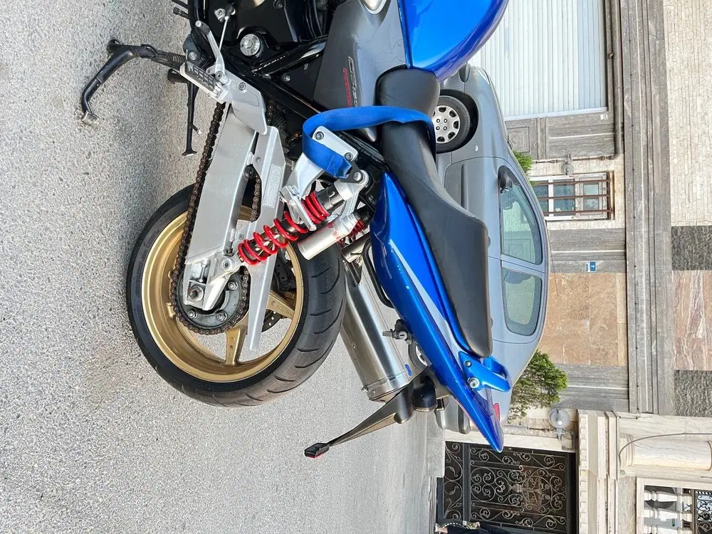 cb1300|موتورسیکلت|تهران, فرودگاه مهرآباد|دیوار