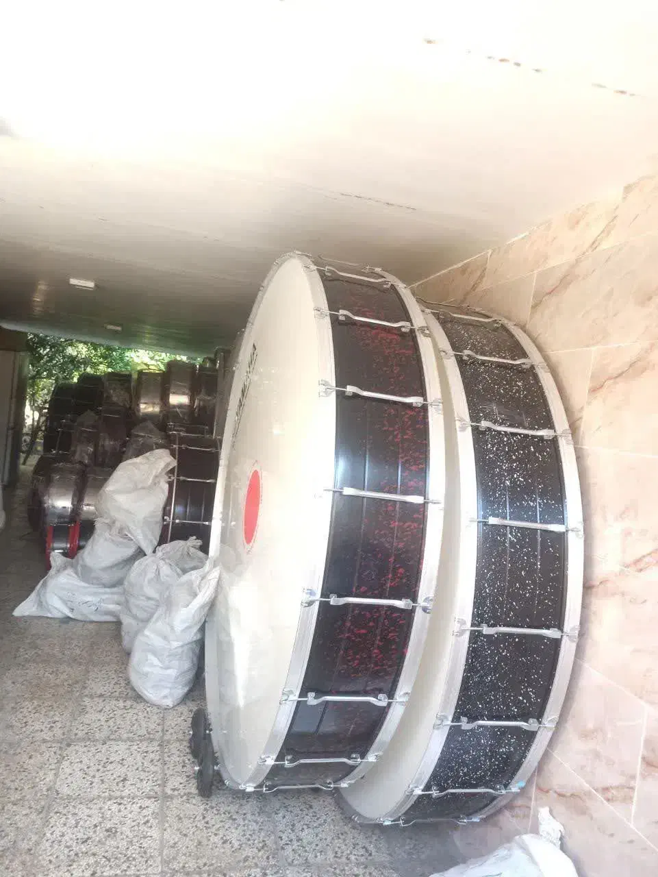 طبل|درام و پرکاشن|گرگان, |دیوار