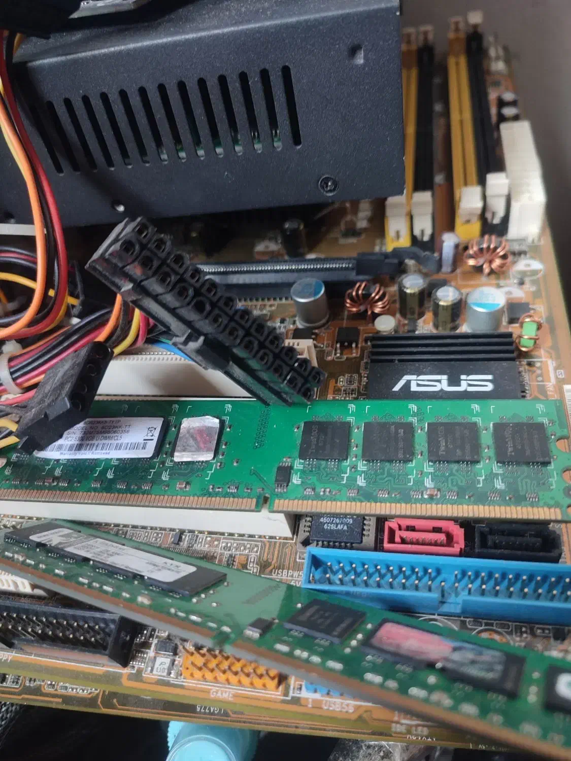 Asus 01|قطعات و لوازم جانبی رایانه|رشت, کوی عرفان|دیوار