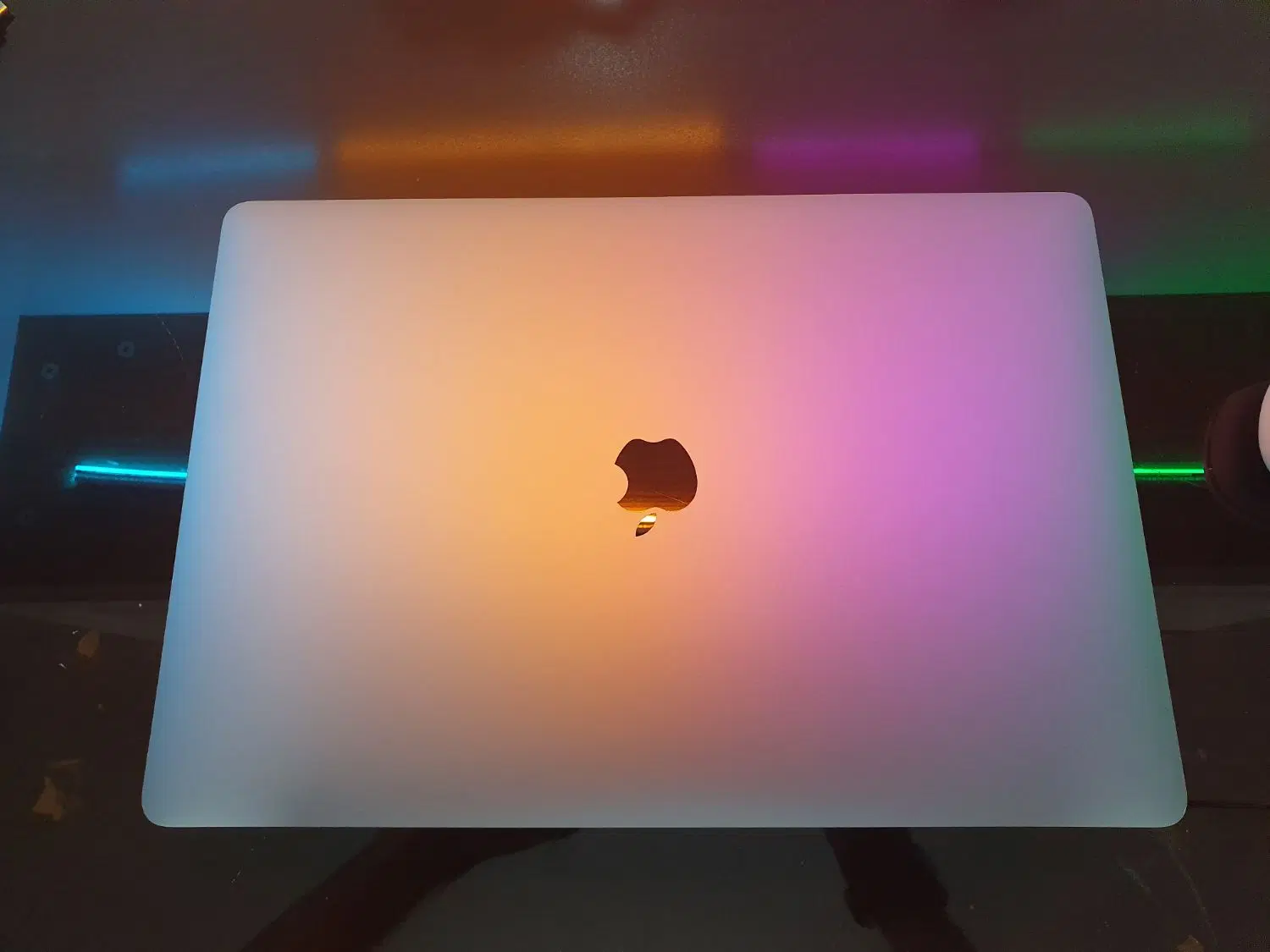 macbook pro 2019 i9|رایانه همراه|تهران, فردوسی|دیوار