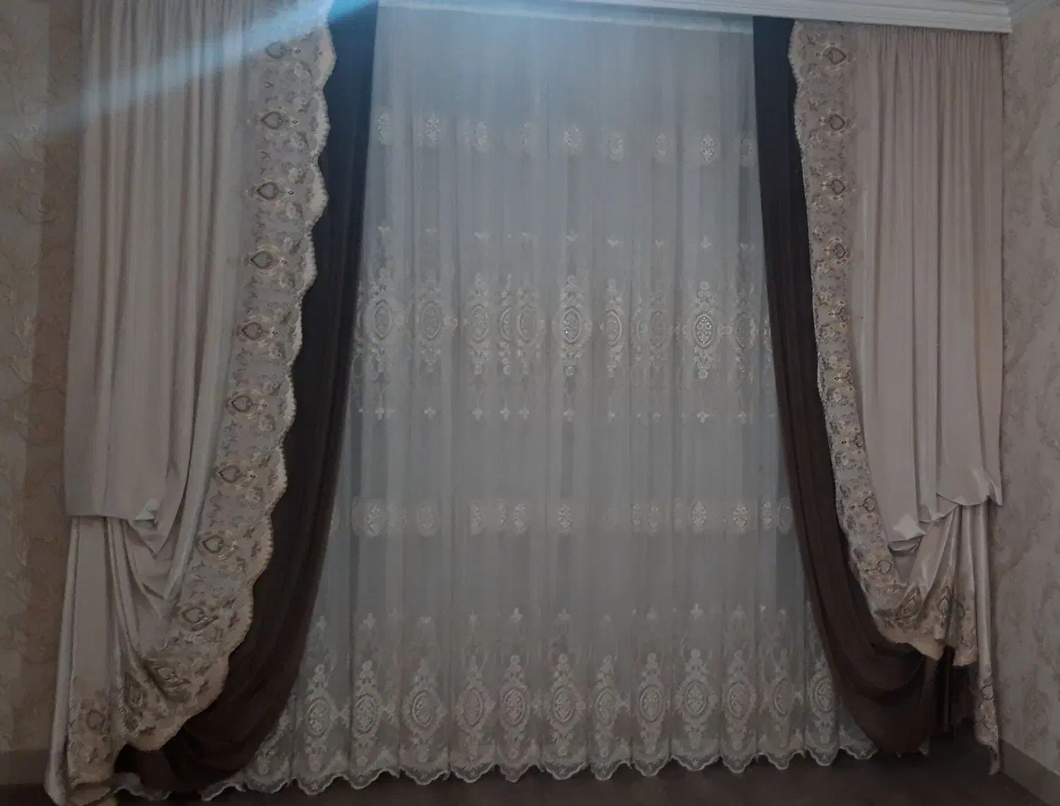 پرده|پرده، رانر، رومیزی|اصفهان, فرح آباد|دیوار