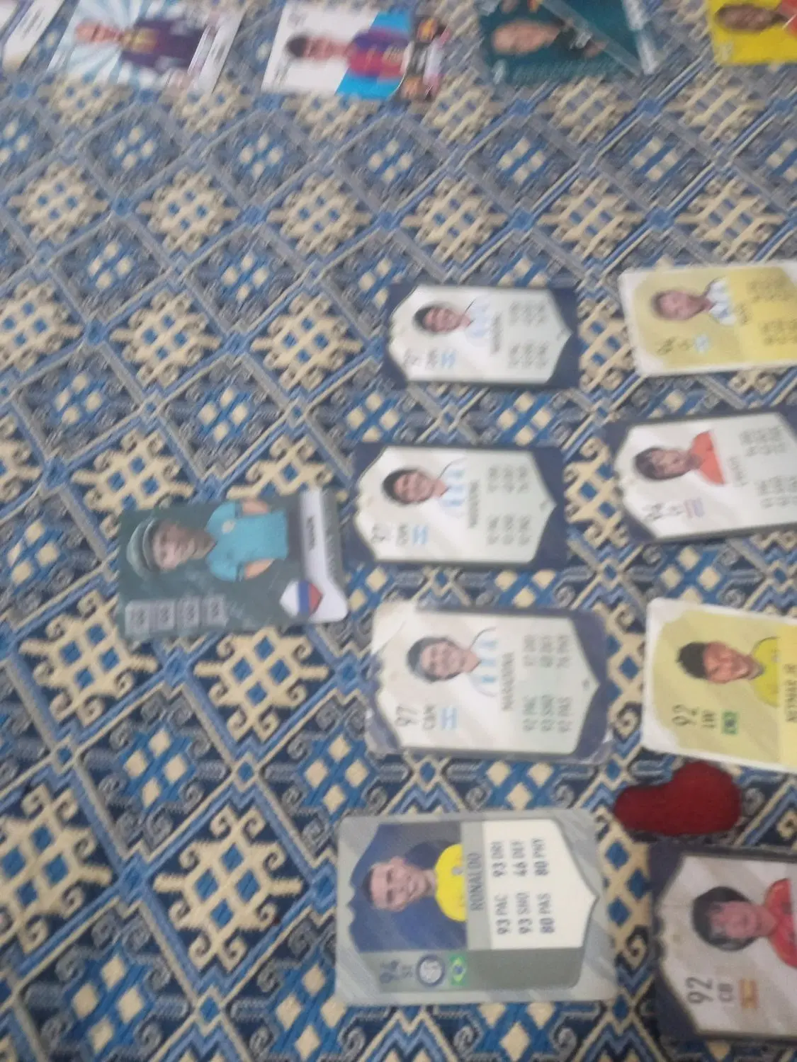 کیمدی|اسباببازی بچه|شیراز, دوکوهک|دیوار