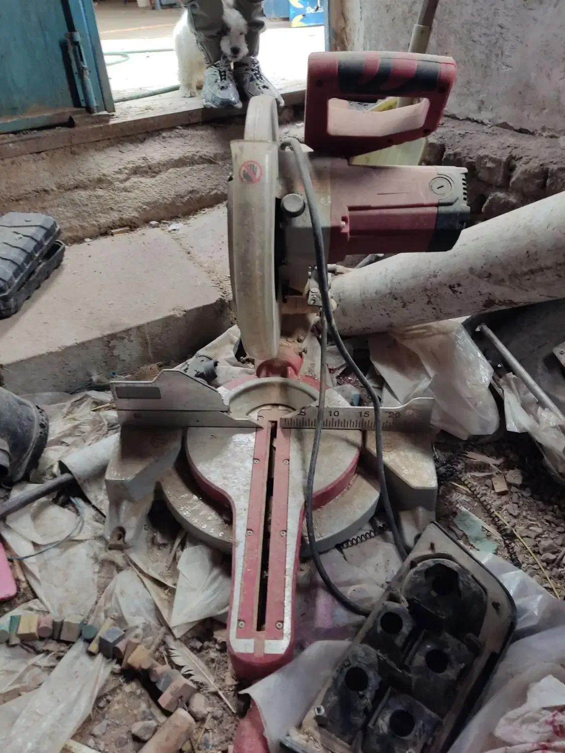 فارسی بر|ابزارآلات|محمدیه-قزوین, |دیوار