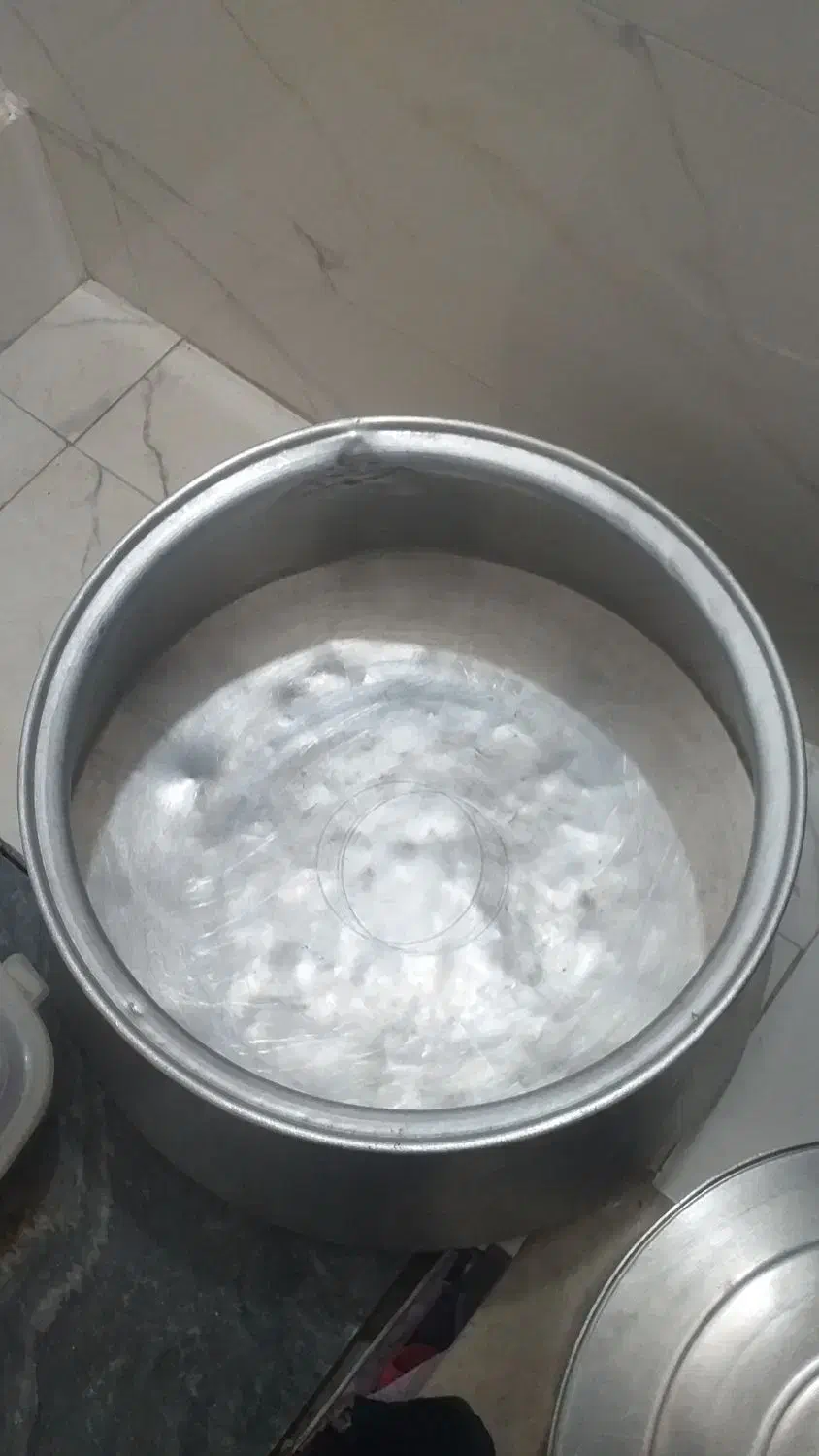 دیگ بزرگ|ظروف پخت‌وپز|دورود, |دیوار