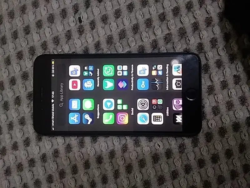 IPhone 8 plus|موبایل|تهران, باغ فردوس|دیوار