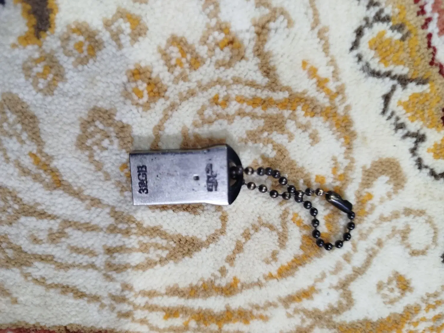 فلش 32|لوازم جانبی موبایل و تبلت|یاسوج, |دیوار