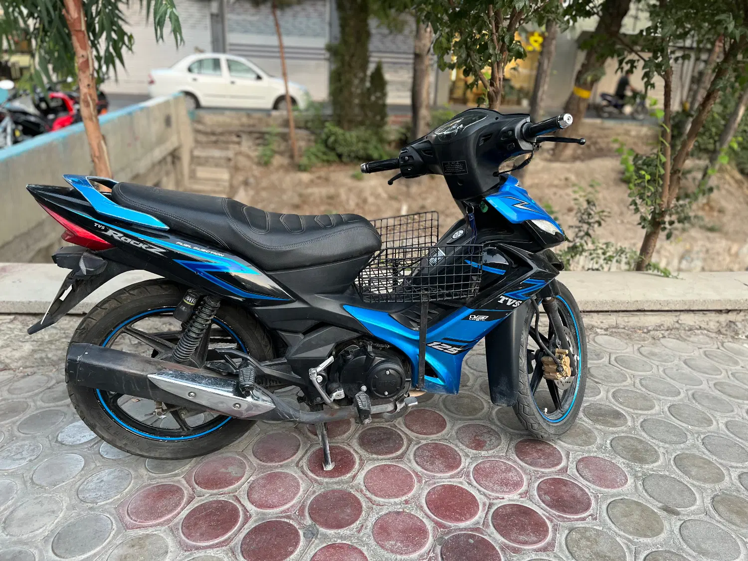 Tvs rocks 98|موتورسیکلت|اصفهان, احمدآباد|دیوار