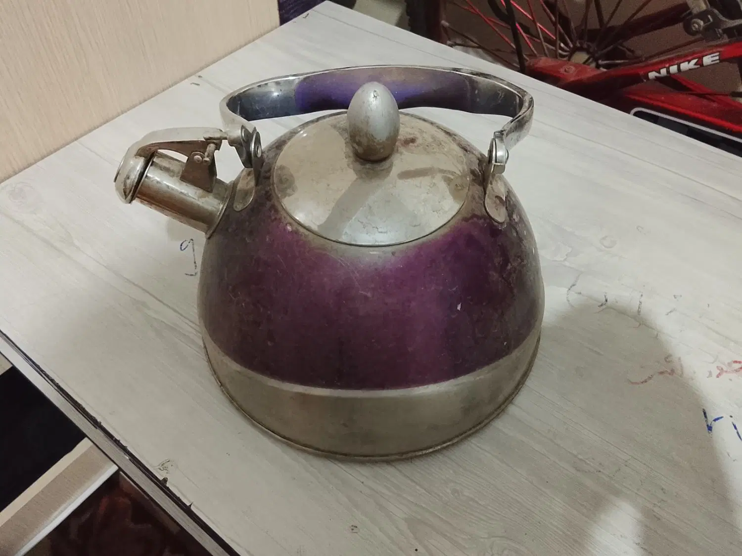 کتری|قوری، کتری، قهوه‌ساز دستی|پرند, فاز ۶|دیوار