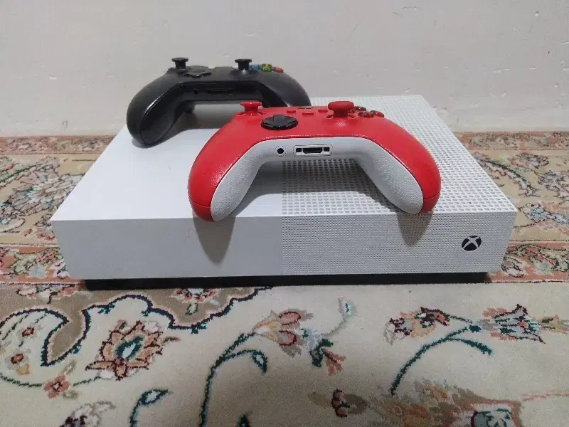 Xbox one s.ps5.ps4.ps3|کنسول، بازی ویدئویی و آنلاین|زواره, |دیوار