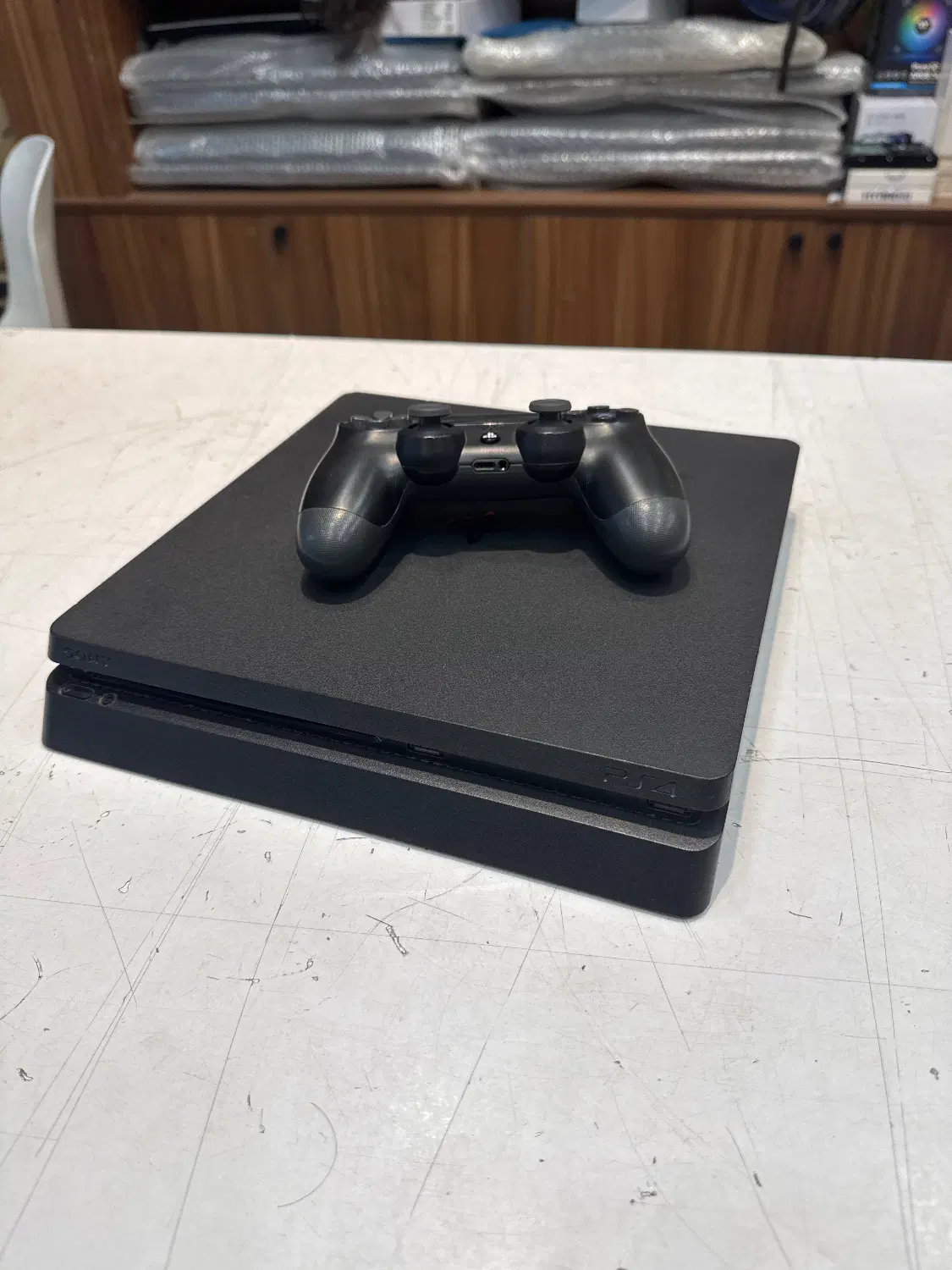 Ps4 1tb slim|کنسول، بازی ویدئویی و آنلاین|مشهد, ارشاد|دیوار