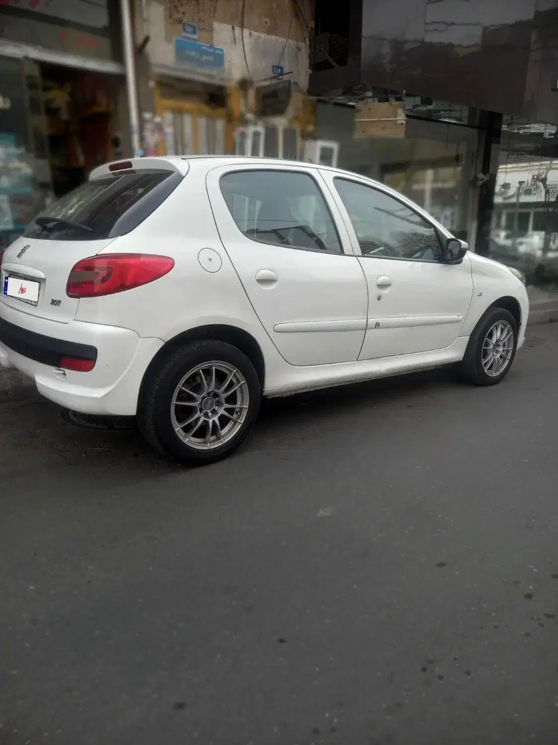 ۲۰۷ مدل ۹۶|خودرو سواری و وانت|ری, شهادت|دیوار