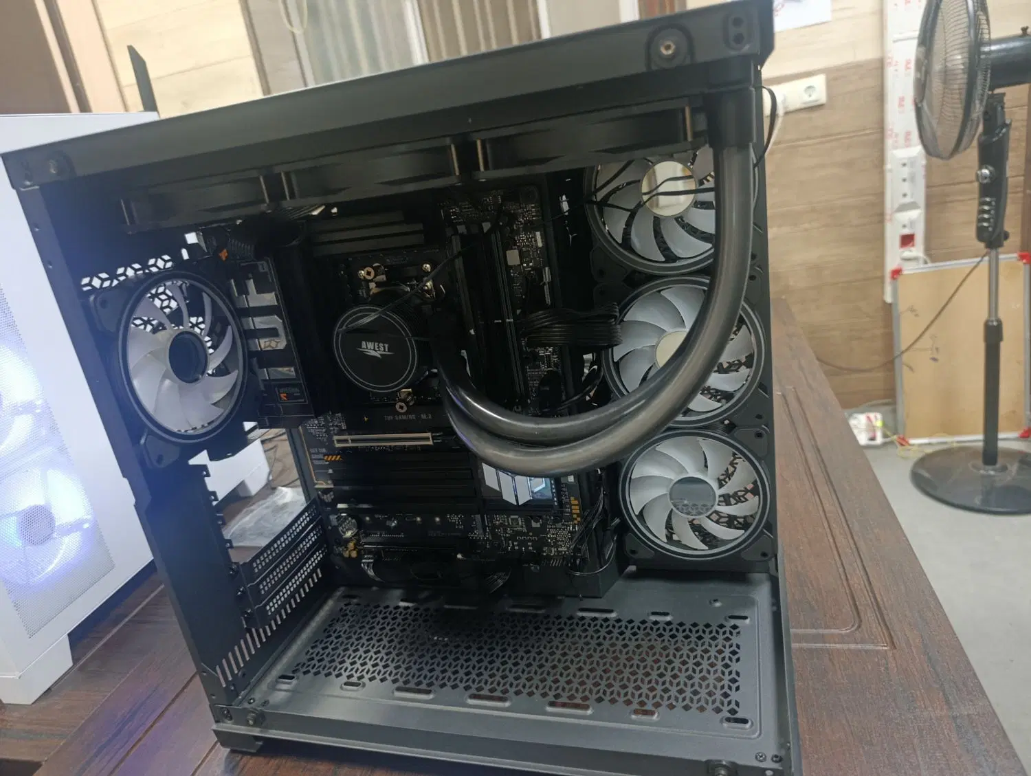 قاب کیس  C584B|قطعات و لوازم جانبی رایانه|یزد, |دیوار