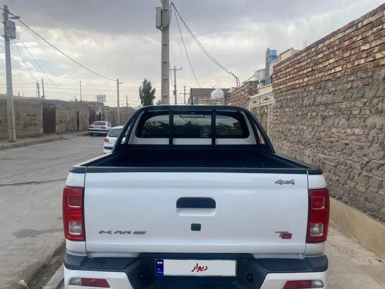kmc t8|خودرو سواری و وانت|زاهدان, |دیوار