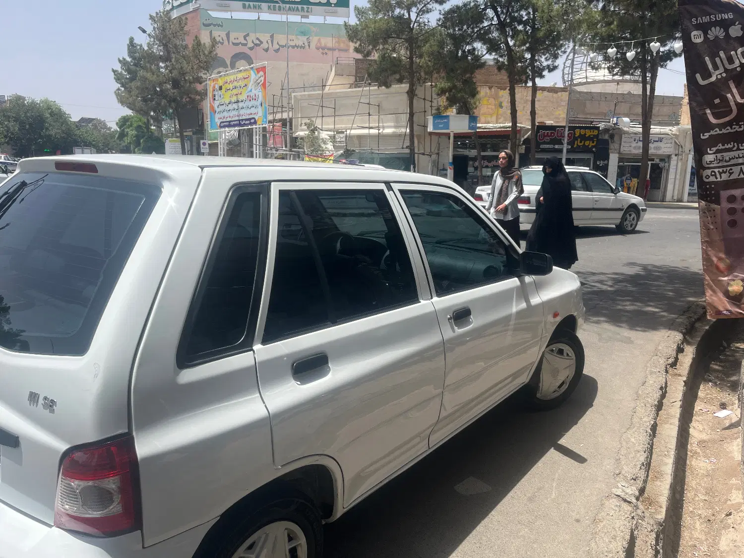 111درحد|خودرو سواری و وانت|گناباد, |دیوار