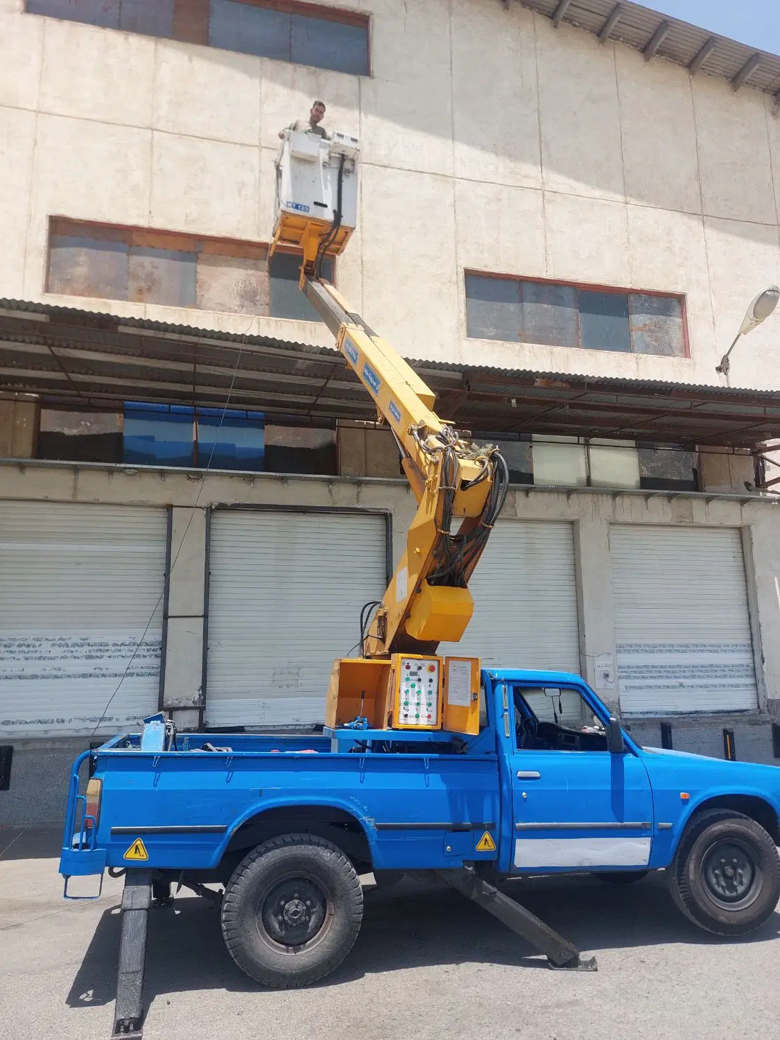 اجاره بالابر نیسانی نفربر سبدارکابین دار|استخدام حمل و نقل|تهران, خاوران|دیوار