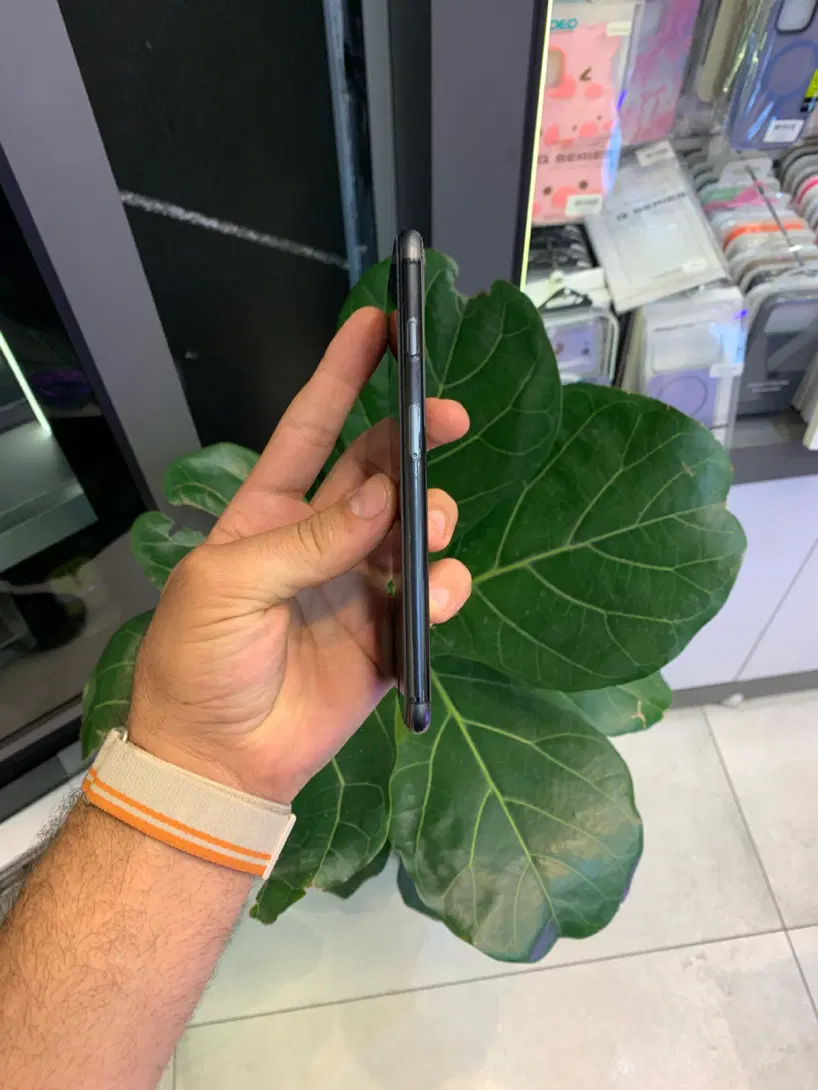 Iphone 8 plus|موبایل|رشت, چله خانه|دیوار