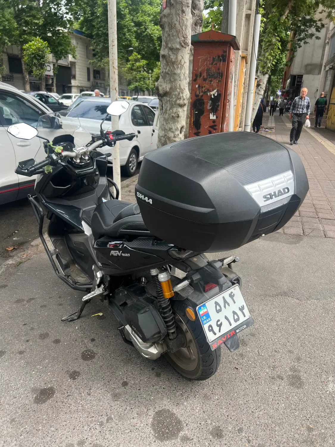 AGV کویر|موتورسیکلت|رشت, گلسار|دیوار