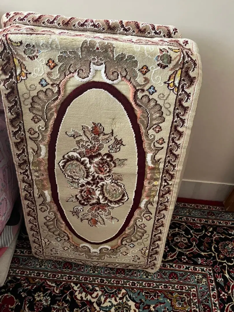 متکا|سرویس روتختی|اصفهان, ارغوانیه|دیوار