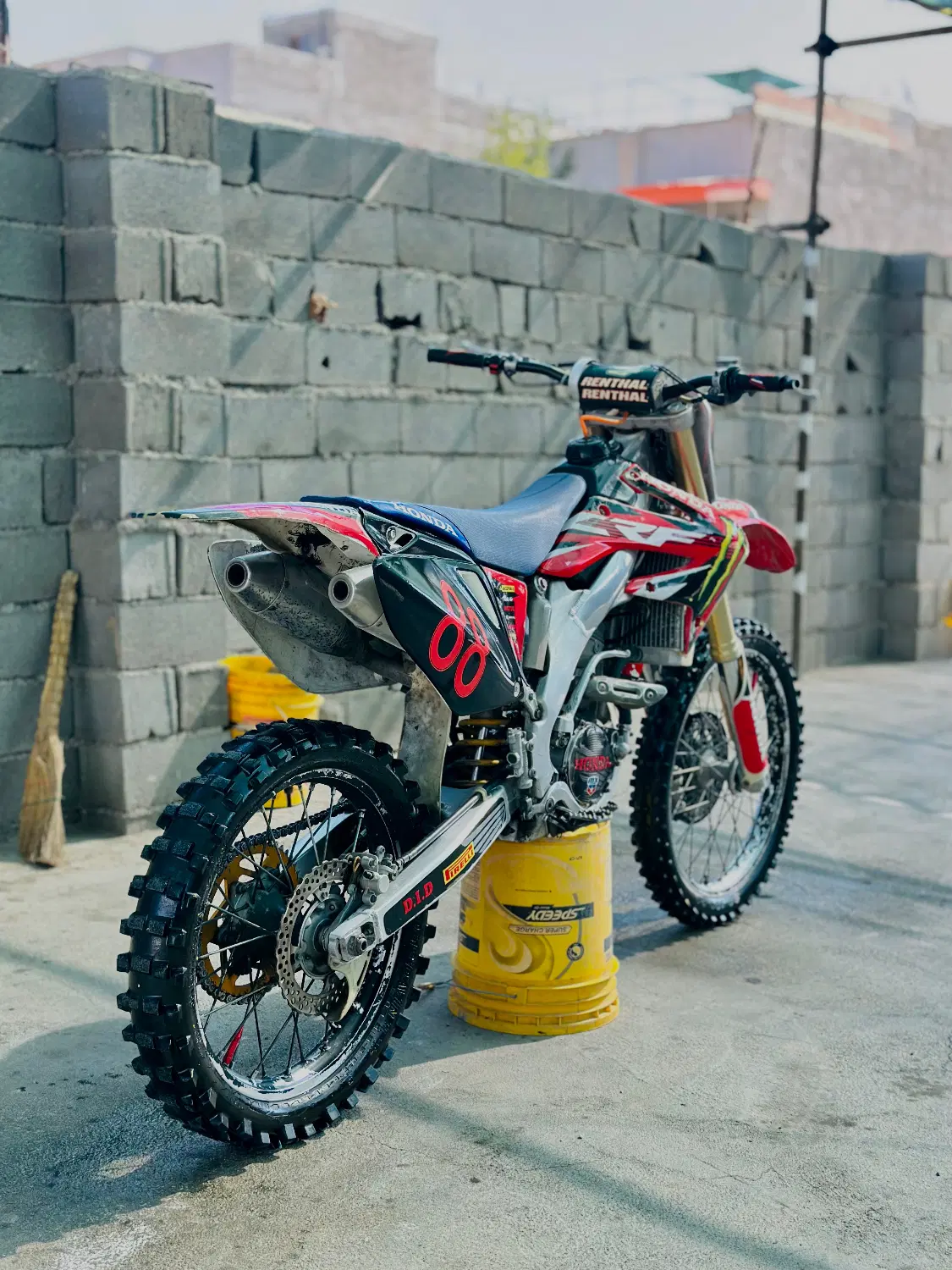 CRF250 R|موتورسیکلت|تهران, فرودگاه مهرآباد|دیوار