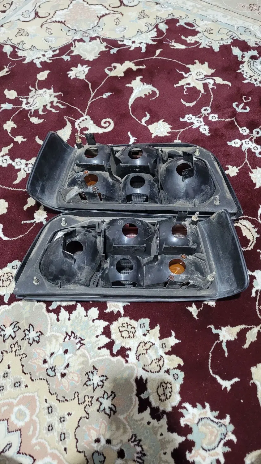 چراغ عقب 405|قطعات یدکی و لوازم جانبی|فردیس, شهرک راه آهن|دیوار