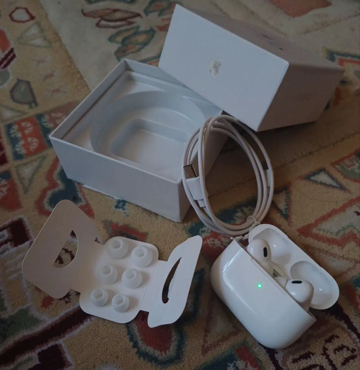 AirPods Pro|لوازم جانبی موبایل و تبلت|مشهد, کوی المهدی|دیوار